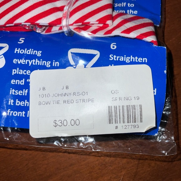 NWT. J.Bailey Bow tie - Picture 3 of 3